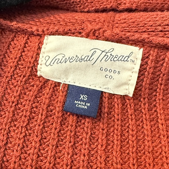Universal Thread Rust Cardigan - Picture 2 of 3